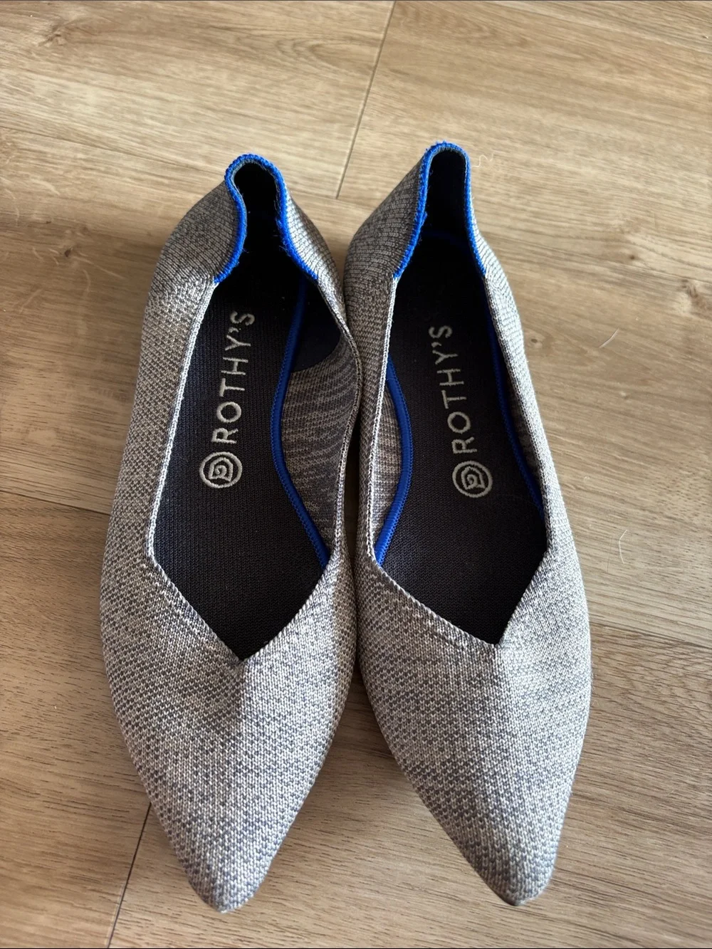 Preowned Rothy’s flats- Size 8.5